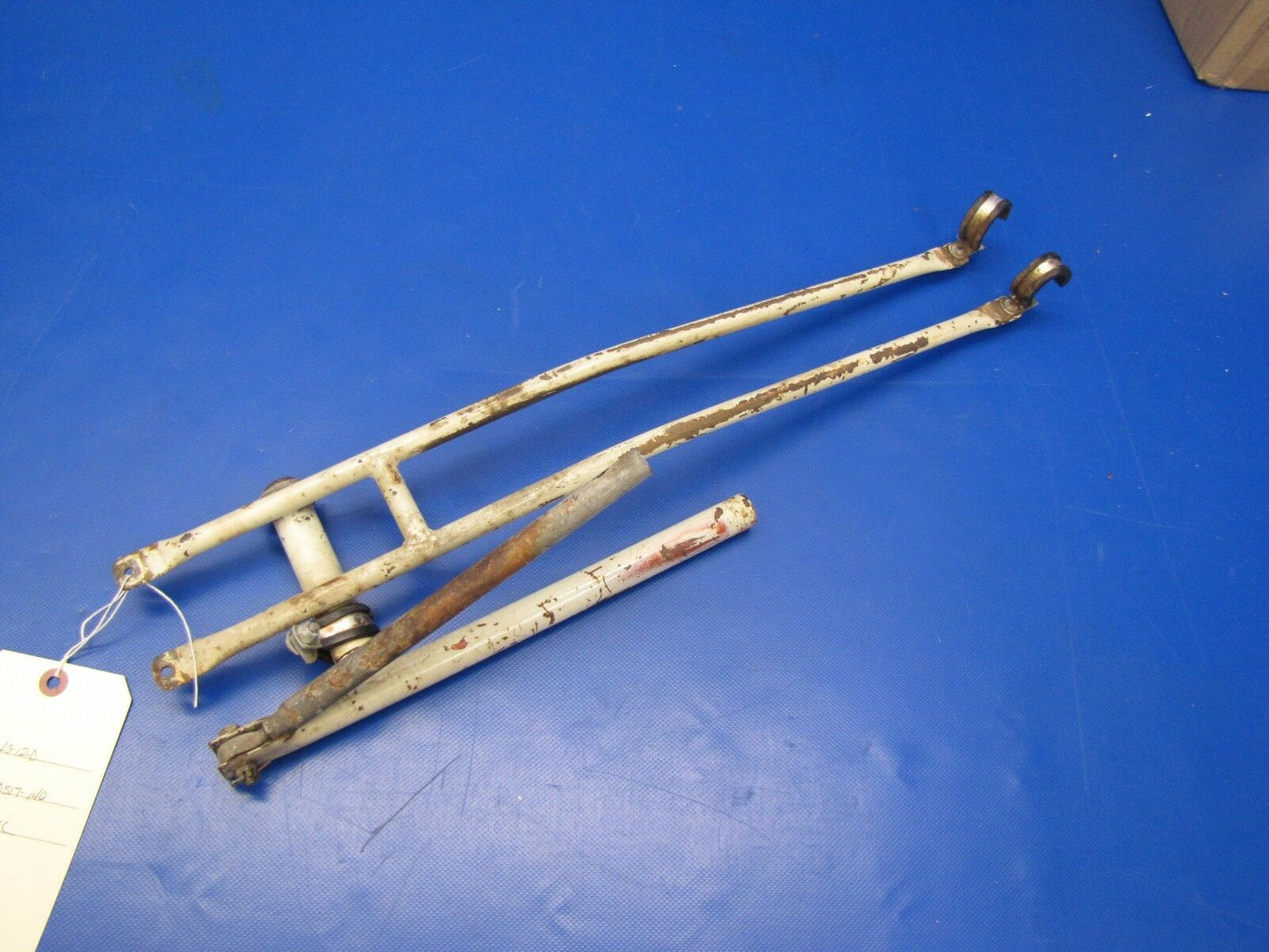 Aero Commander Darter Lark Brake Handle Assy P/N 37070, 37407 & 37409 (0517-140)