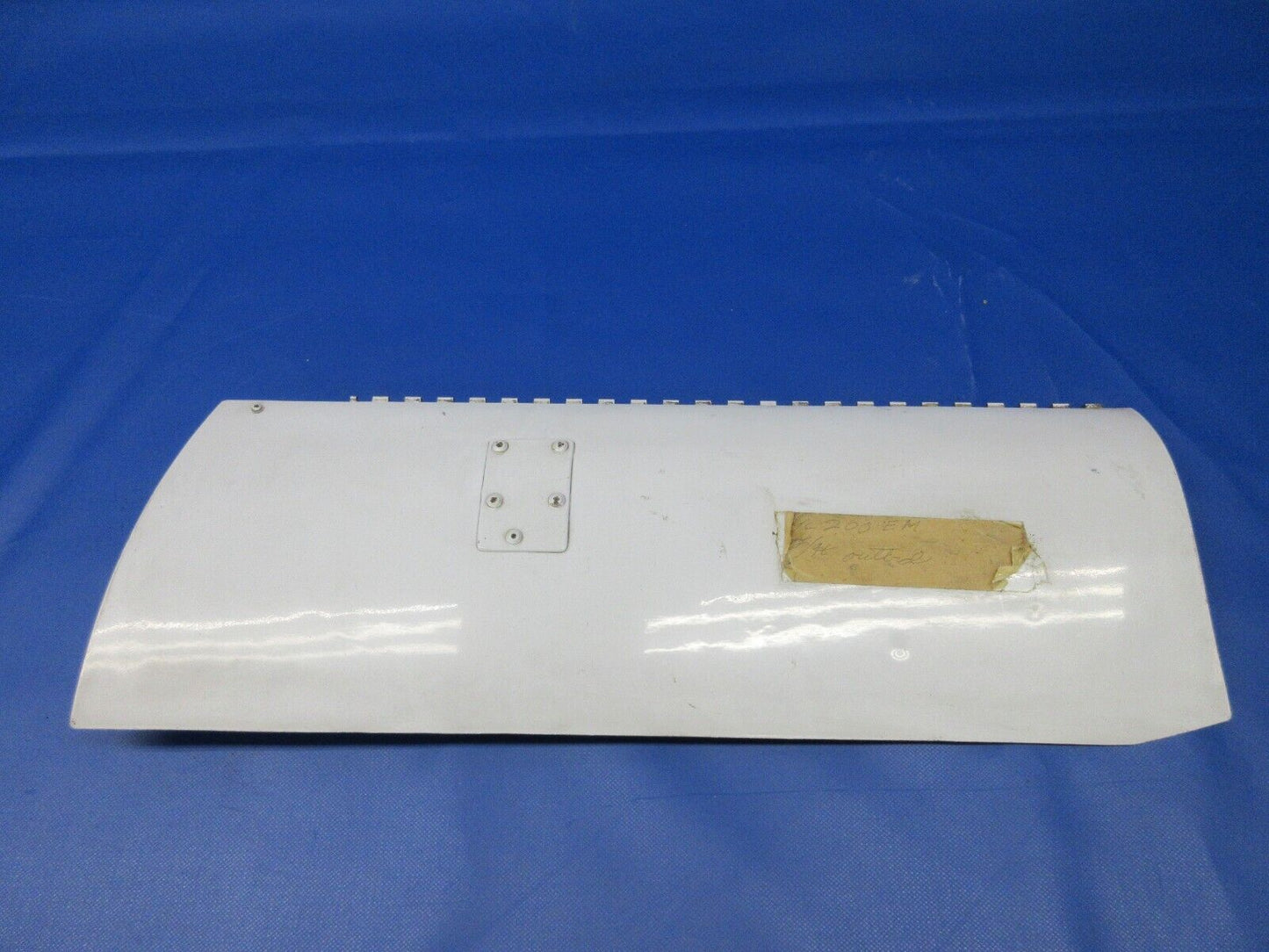 Beech King Air 200 Main Gear Door RH OTBD LH INBD P/N 99810030-4 (0224-1369)