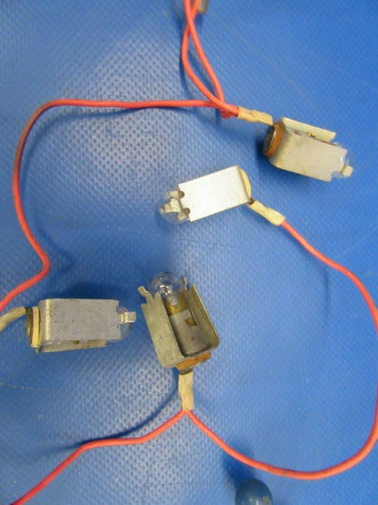 Piper Seneca II Dash Lights Socket, Lamp & Filter 9 Lights, 5 Filters (1119-10)
