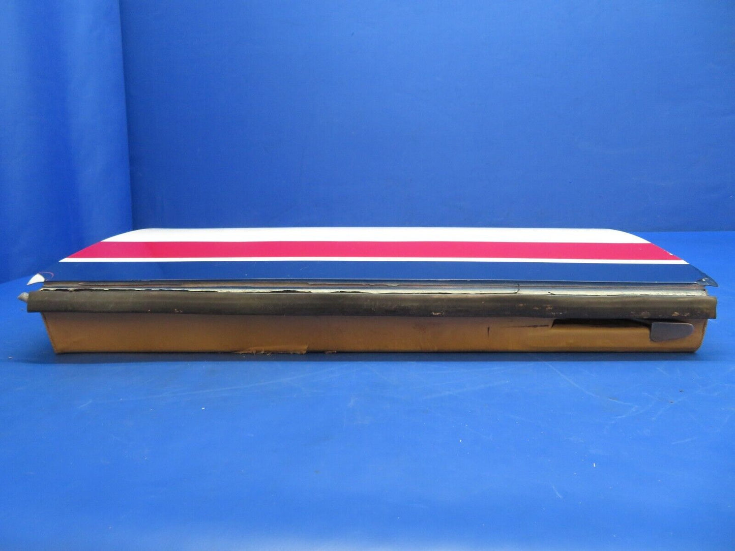Piper Aerostar 602P LWR Main Cabin Door Assy P/N 824012-03 (0123-846)