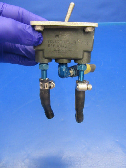 Beech Baron 58P Hyaar 80 Valve Alternate Static Pressure P/N 5-977-3 (0318-53)