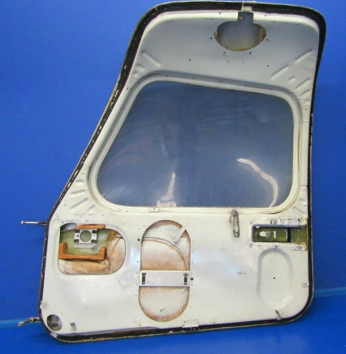 Piper Cherokee Six Cabin Door Co-Pilot Grey Tint P/N 66652-00 (0819-122)