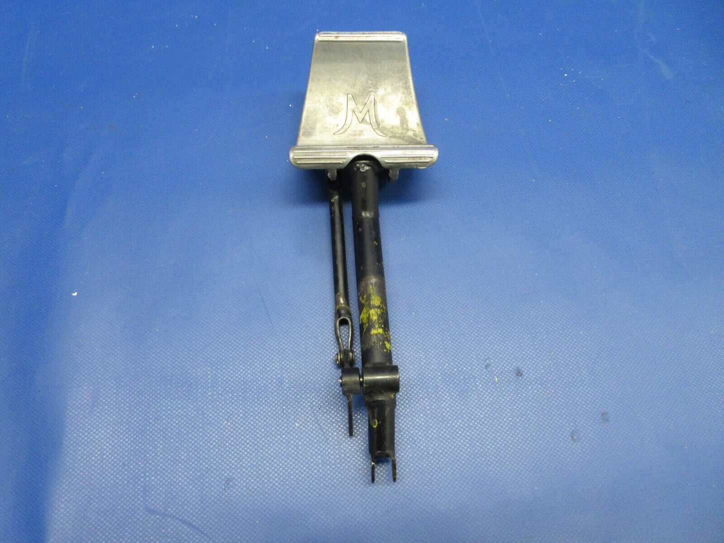 Mooney M20 / M20F RH Rudder Pedal Assy P/N 720017-007 (0224-710)