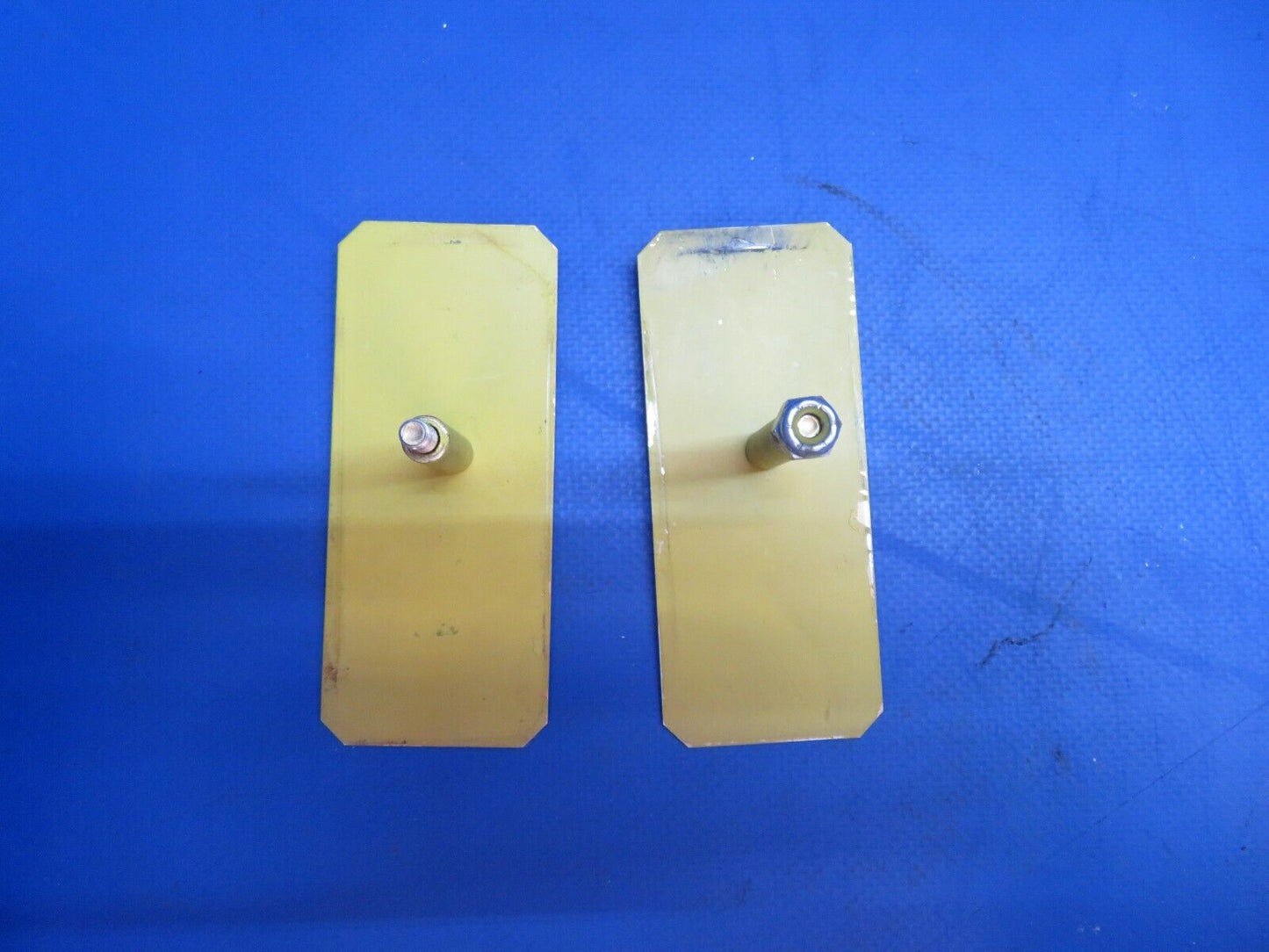 Lake LA-4-200 Cover Assy Control Column P/N 2-7102-131 LOT OF 2 (1222-733)