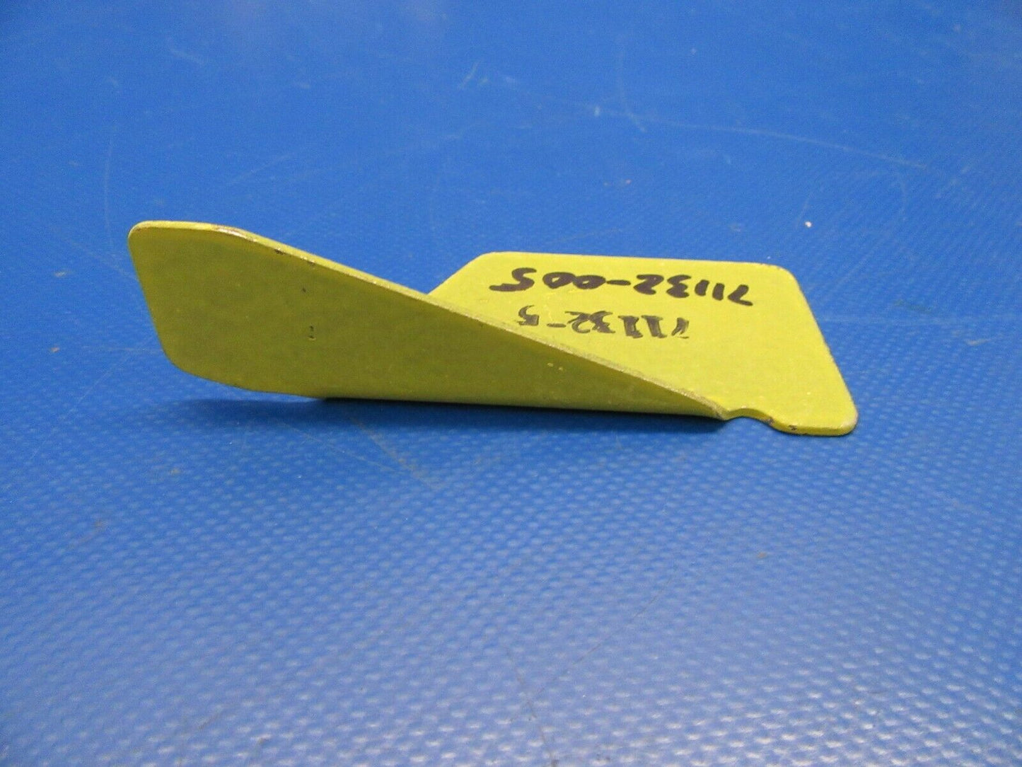 Piper PA-31 Gusset P/N 71132-005 NOS (0419-485)