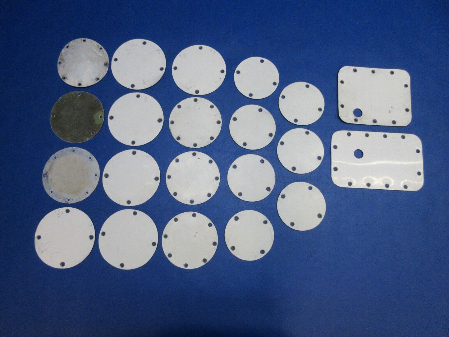 Cessna 401 RH Wing Inspection Panels LOT (0523-1117)