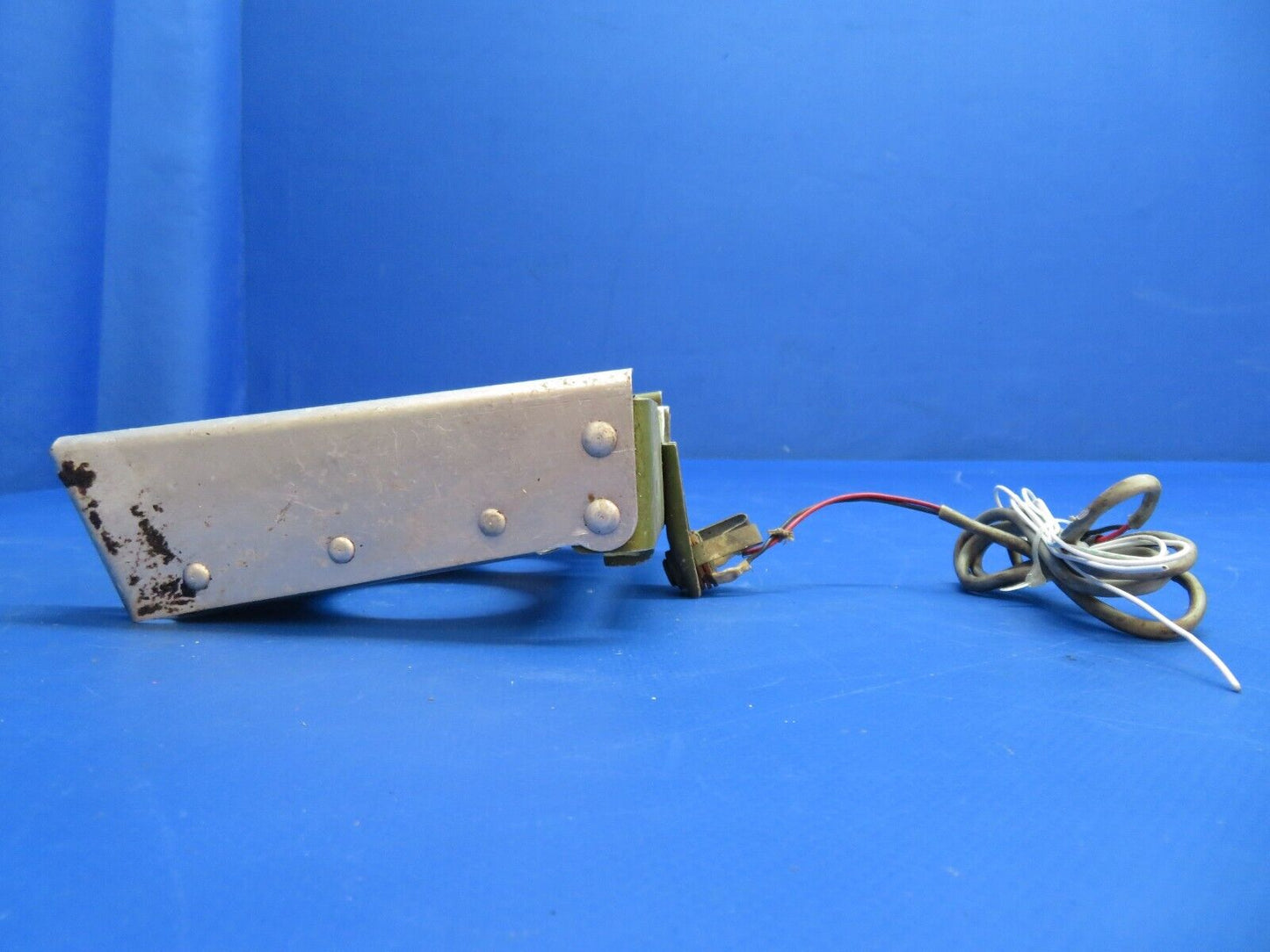 Piper PA-28-201T Dakota Engine Control Bracket Assy P/N 67224-03 (1222-651)