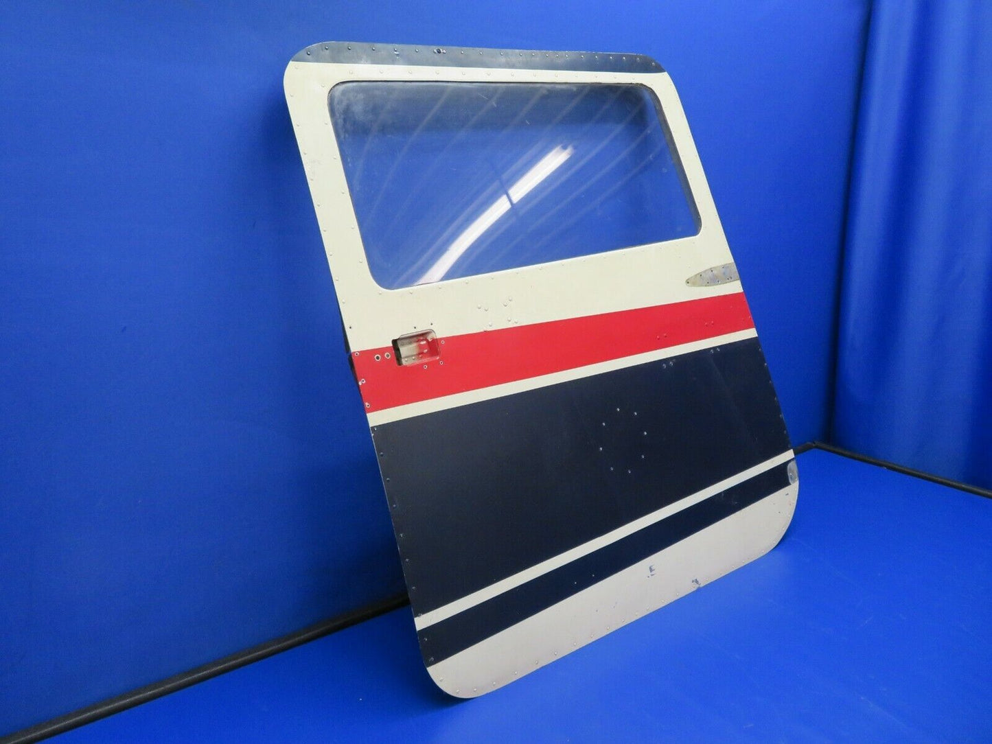 1964 Cessna 172F / 172 Cabin Door RH P/N 0511460-2 (0221-139)