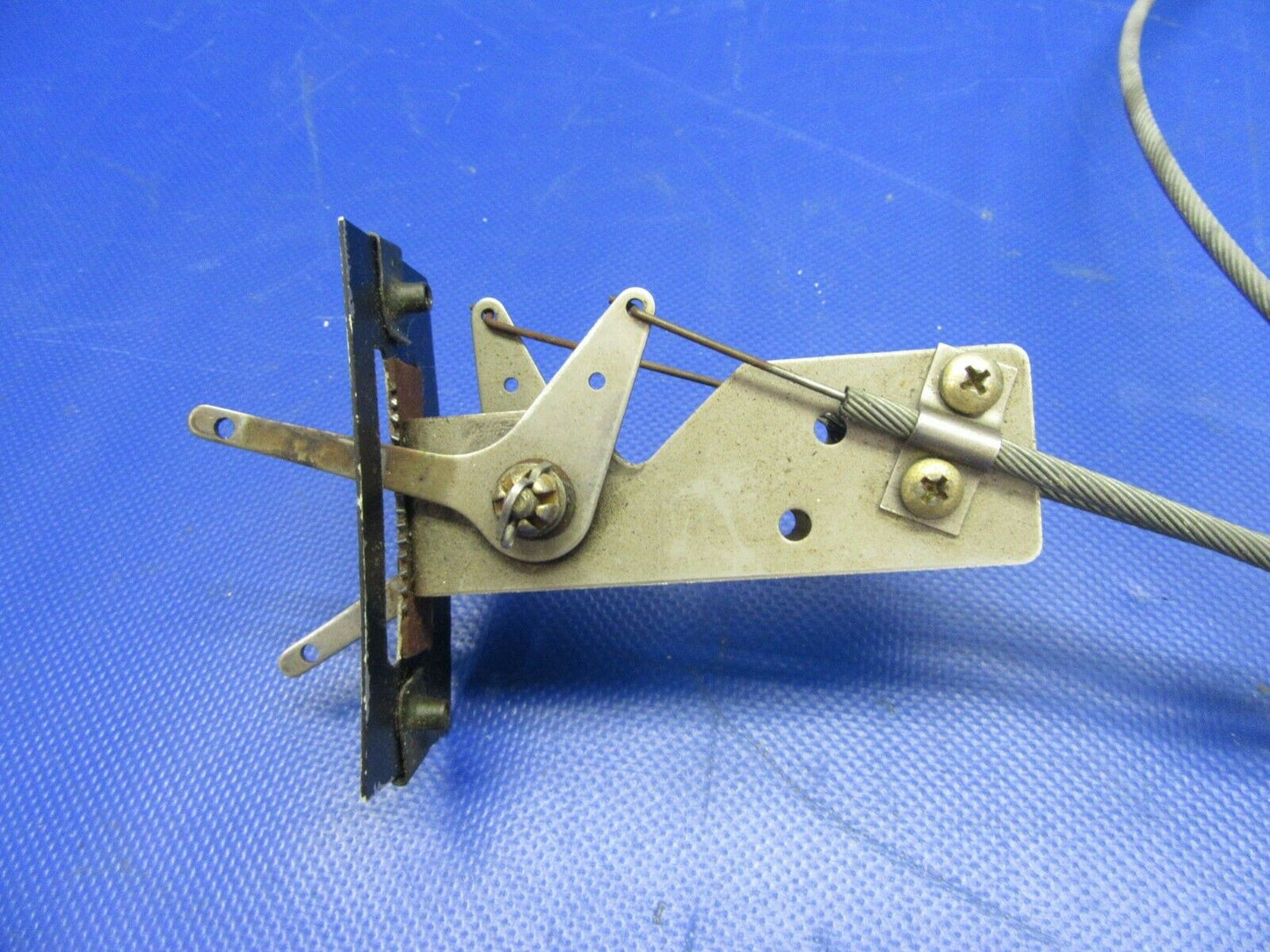 Piper PA-32RT Defrost Control w / Cable P/N 79863-03, 79860-003 (0521-607)