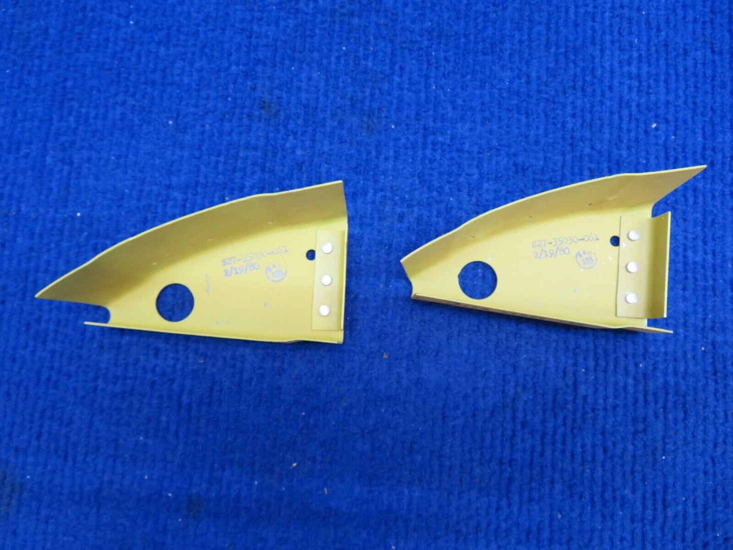 Beech Bracket P/N S27-35030-061 LOT OF 2 NOS (0622-818)