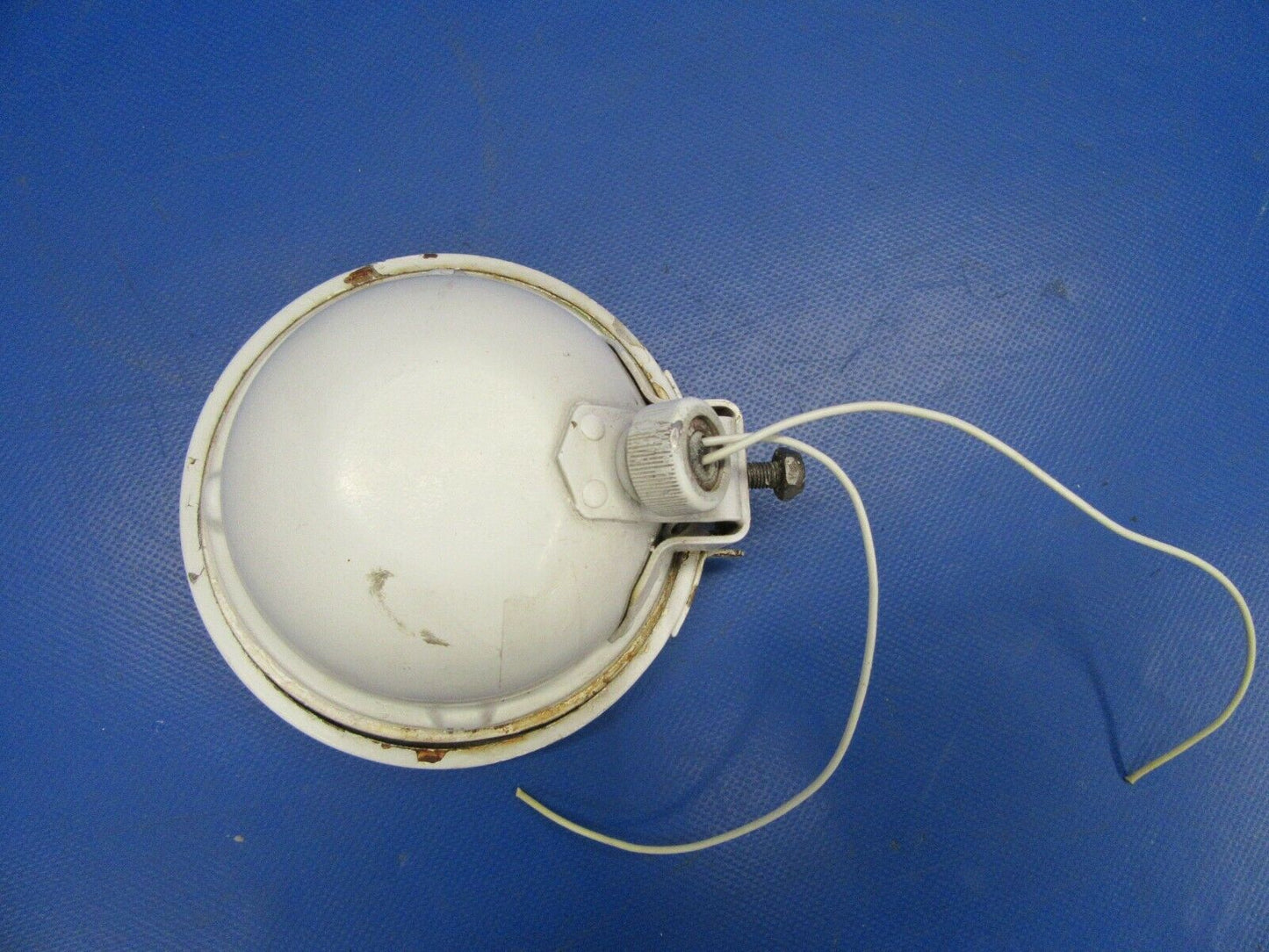 Cessna 310 / T310Q Canopy Taxi Light & Lamp P/N B4213A Use B4213B (0519-501)