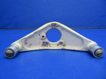 Piper PA-32R-300 Lance Nose Gear Steering Arm P/N 44386-03 (0121-430)