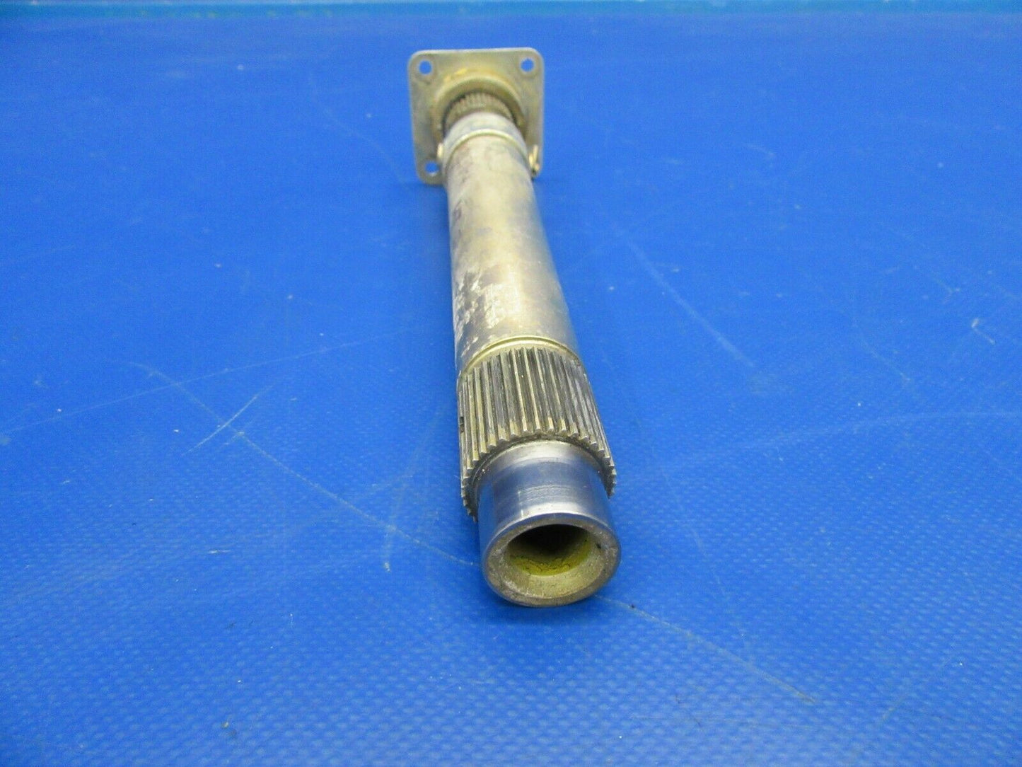 Cessna 310 R Bellcrank and Torque Tube P/N 5045203-2, 0842130-4 (0219-325)