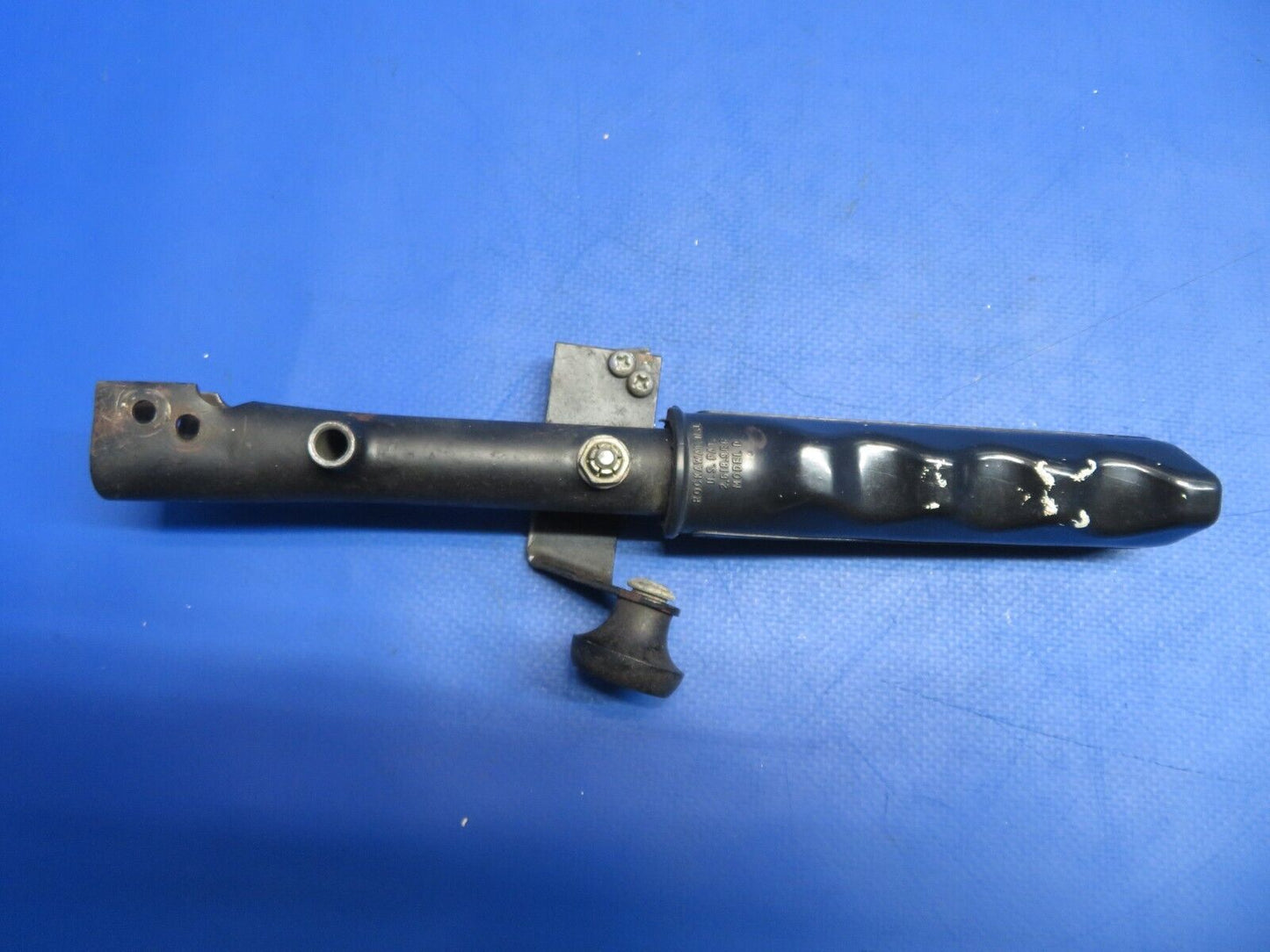 Piper PA-28-180 Cherokee Parking Brake Handle Assy P/N 63357-00 (0323-738)