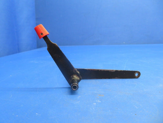 Piper PA-28R-201T Lever Assy Emergency Gear Extender P/N 67566-00 (1122-684)