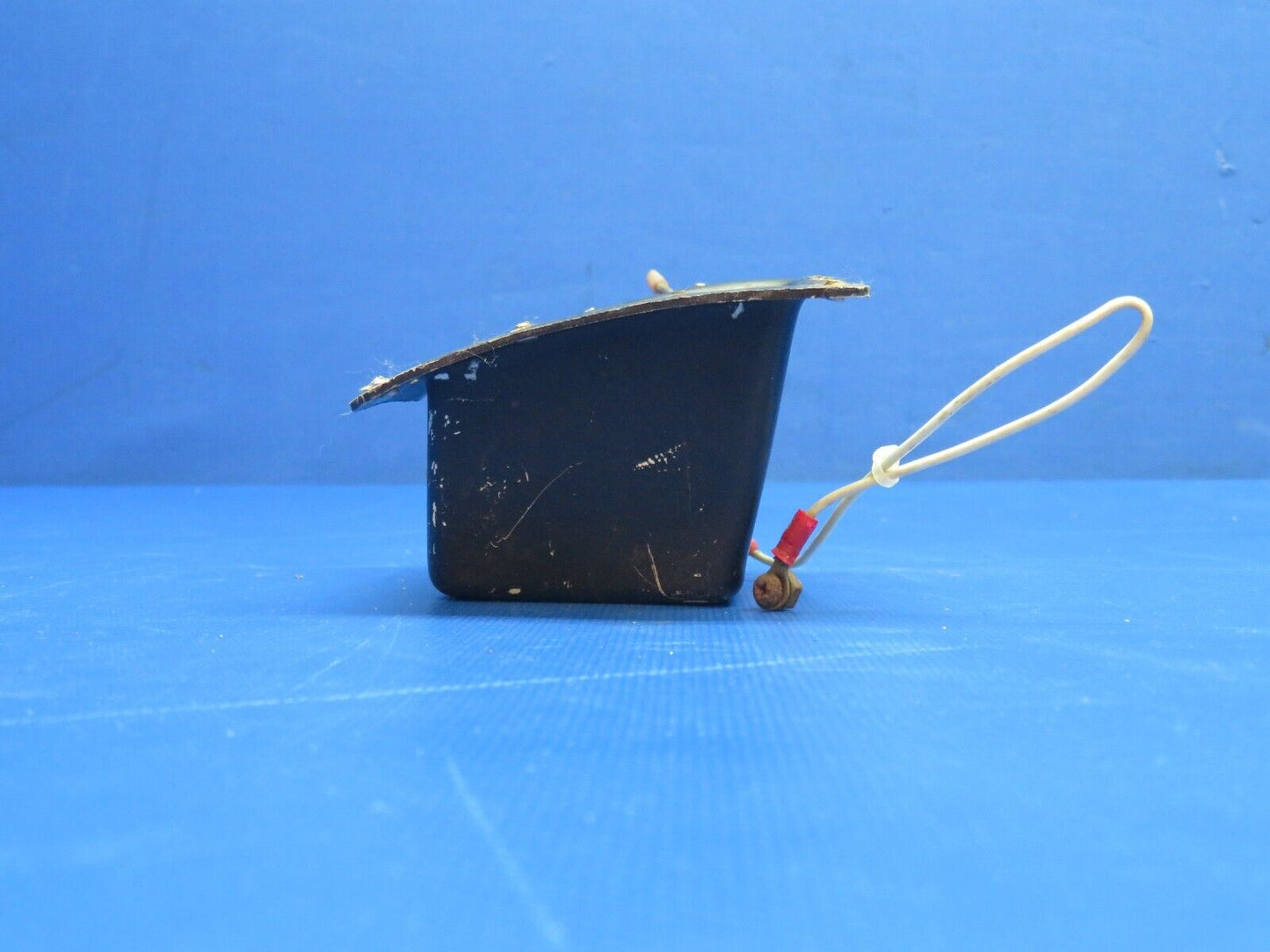 Cessna 210 Wing Ice Detector Light Assy P/N 1201114-6 (0124-1048)