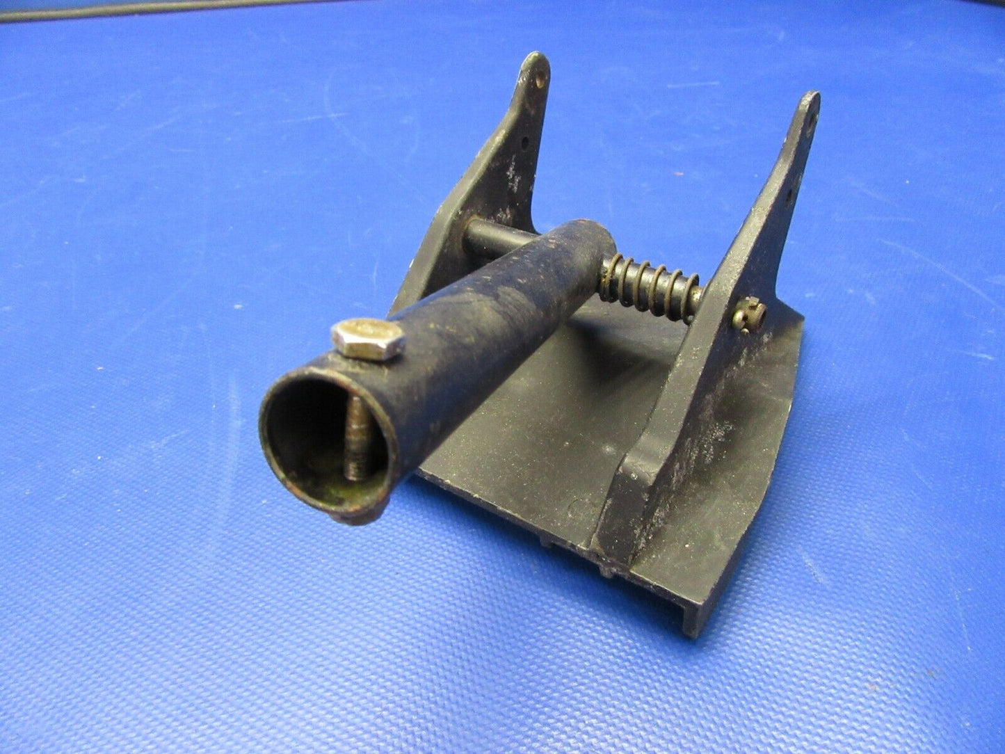 Cessna 210 / T210N Rudder Pedal w / Arm P/N 0413578-1 (0321-489)
