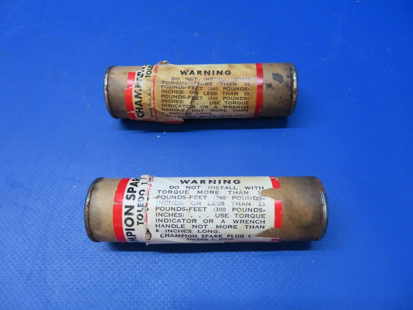 Champion Spark Plug REA 37 N LOT OF 2 NOS (1122-156)