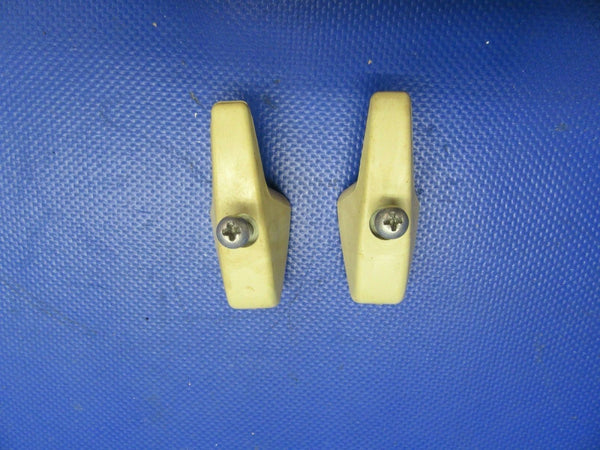 Cessna 210 / T210N Coat Hooks P/N 0715038-1 LOT OF 2 (0921-682)