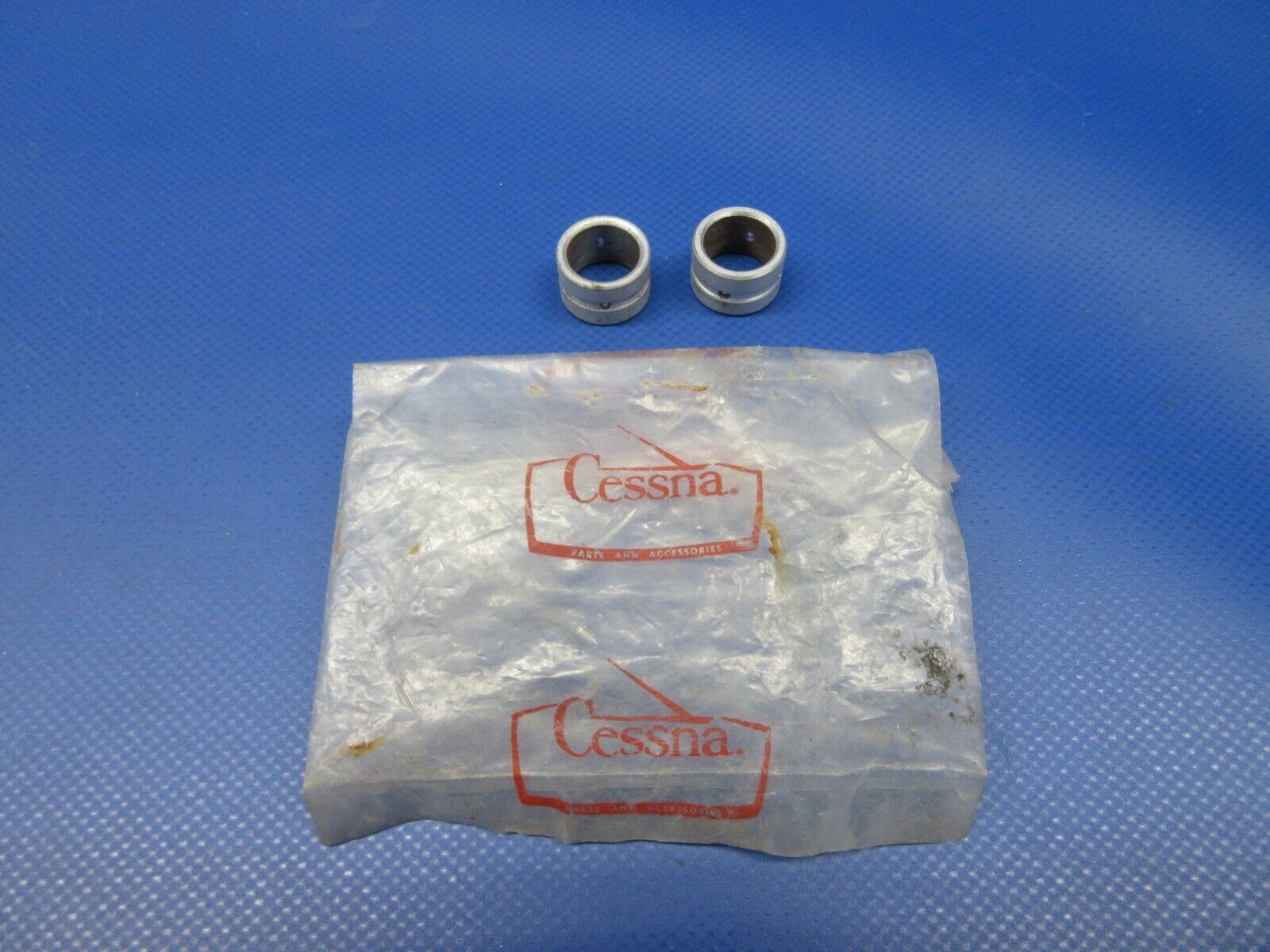 Cessna Landing Gear Bushing P/N S139-10P17 LOT OF 2 NOS (0224-1639)