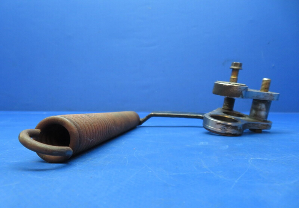 Diamond DA-42 RH Driver Plate w/ Brackett & Spring P/N D60-3237-16-51 (0623-387)