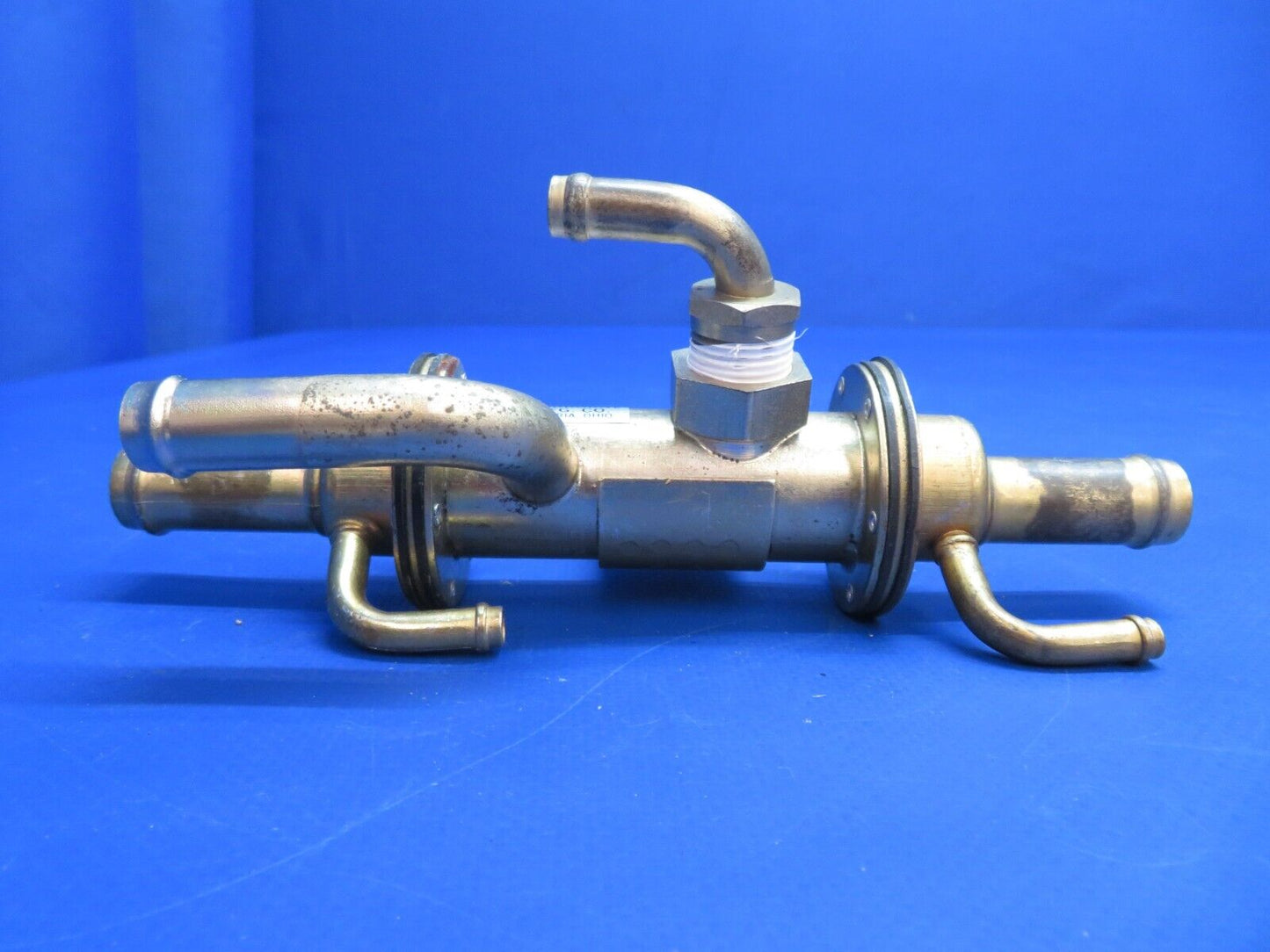 Piper PA-34-200T Seneca Pressure Manifold & Check Valve P/N 1H24-11 (0223-731)