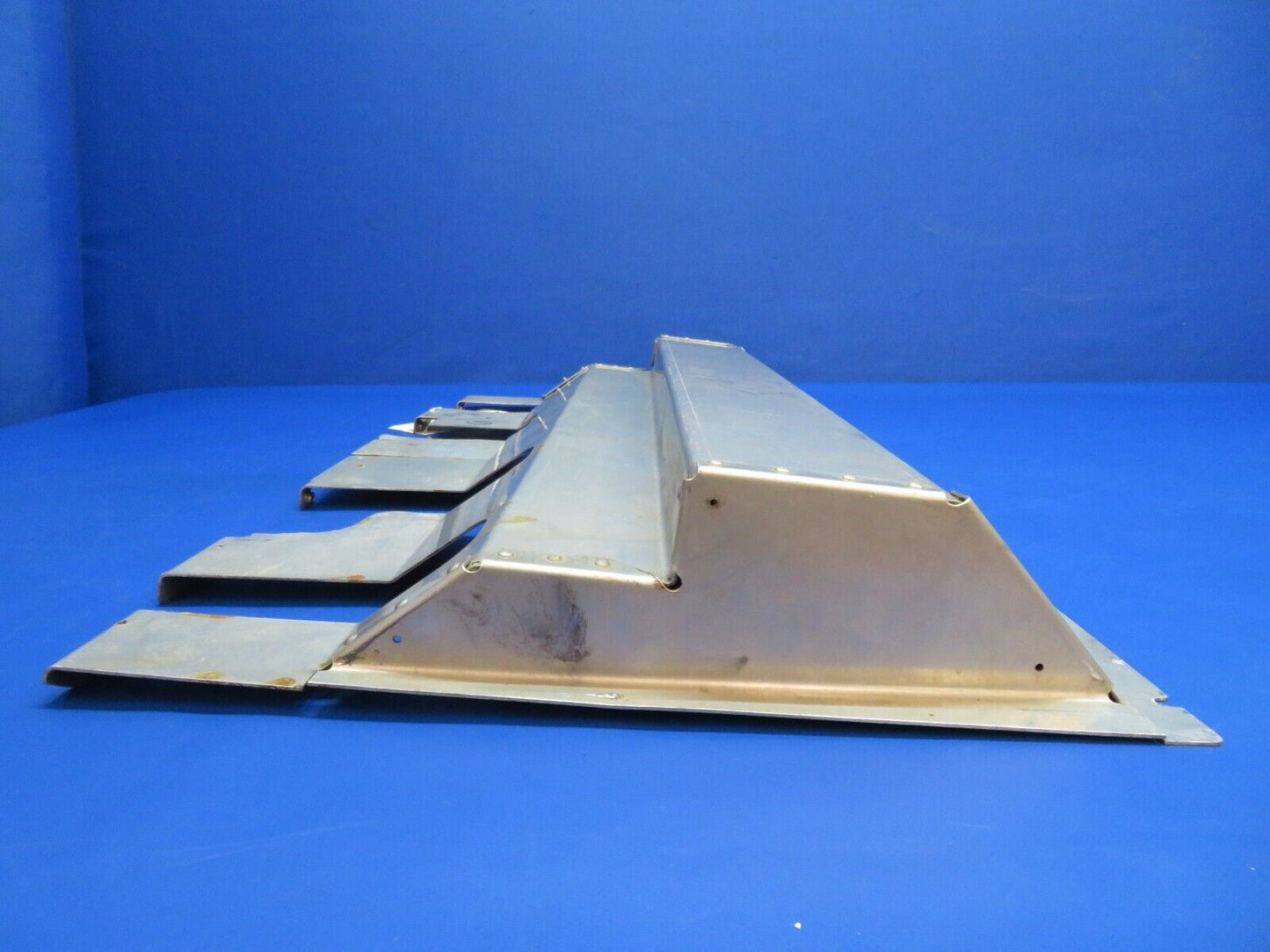 Lake LA-4-200 Footwell Pan w/ Left Hand Pedal Cover P/N 2-7461-23 (1222-722)