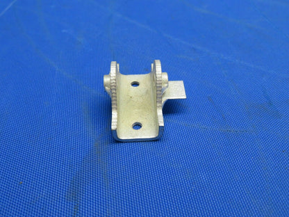 Piper Apache PA-23 Elevator Hinge P/N 17056-00 NOS (1120-144)