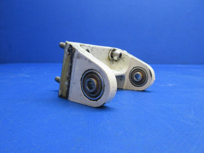 Beech 95-B55 Baron Elevator Hinge Assy P/N 95-610012-15 (0623-756)