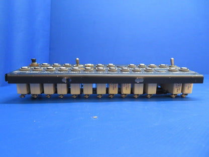 Piper PA-28-236 Dakota Circuit Breaker Panel Assy P/N 35209-00 (0223-835)