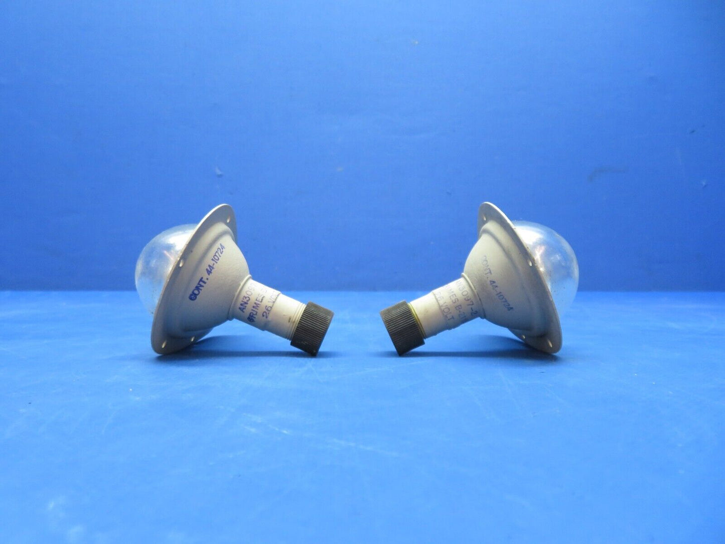 Grimes Aviation Upward Light 26v P/N AN3097-2 NOS LOT OF 2 (0923-549)