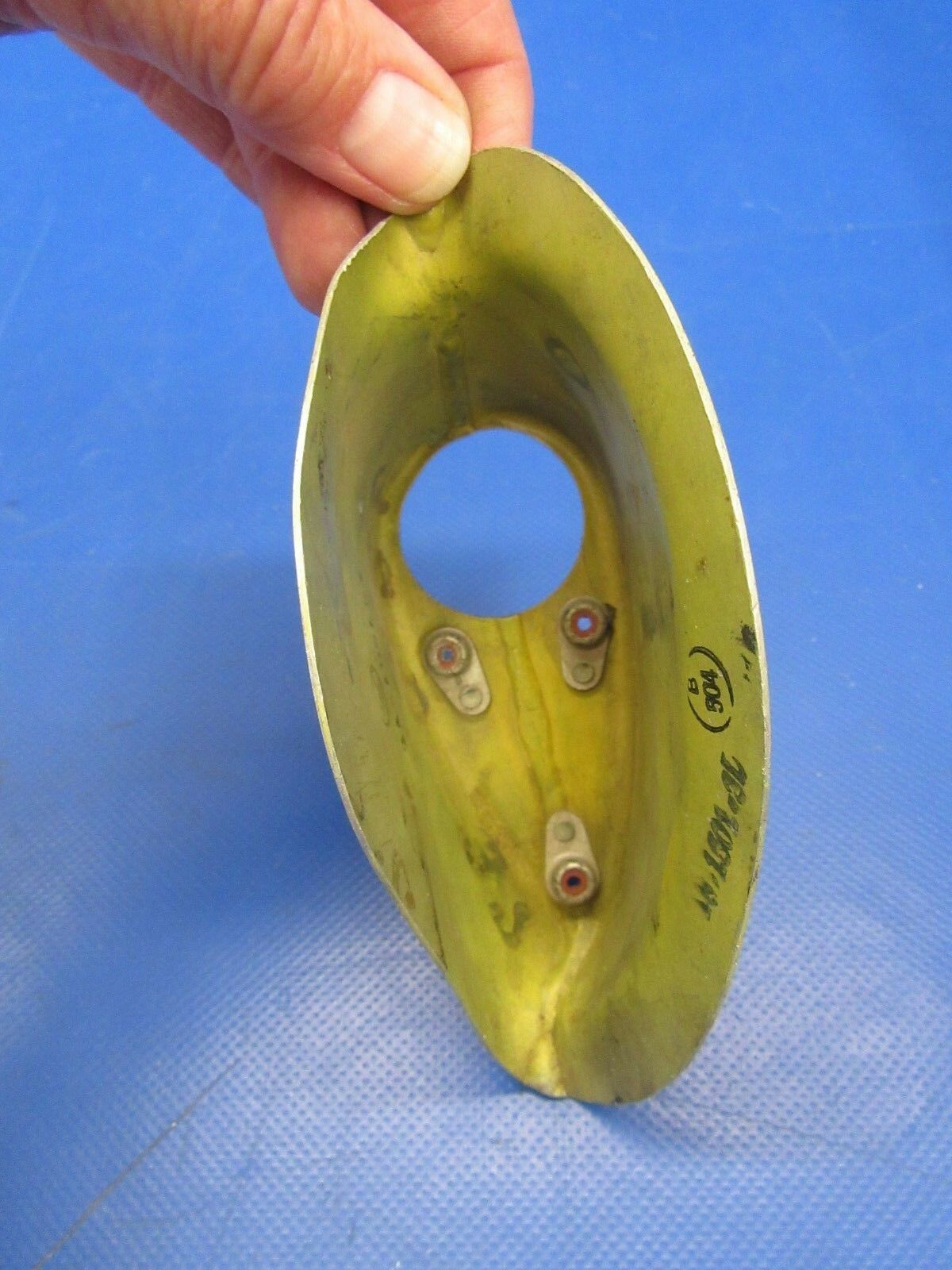 Beech 18 / Twin Beech Bracket Strobe Light 18-1501-3 (0918-235)