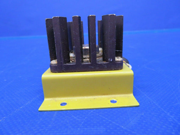 Beech Baron B58P Transistor Instrument Panel 2N3055H (0320-442)