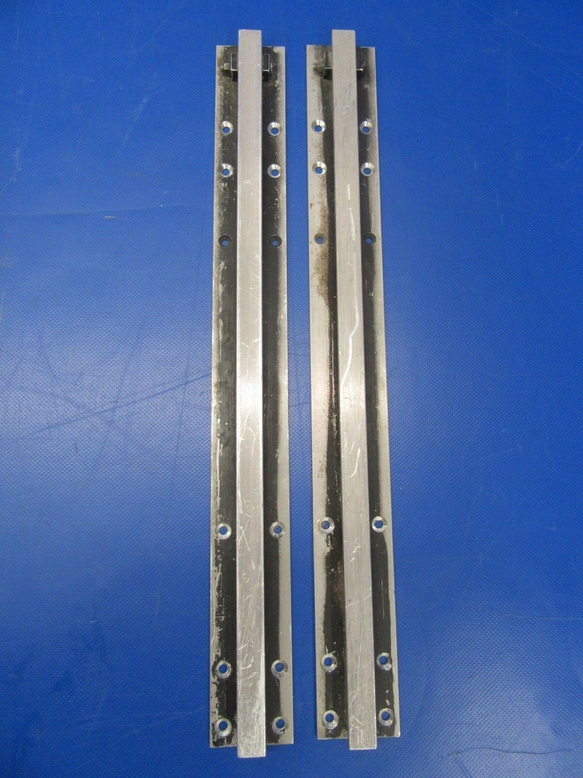 Beech Baron 58P Seat Rails & Stops (0818-279)