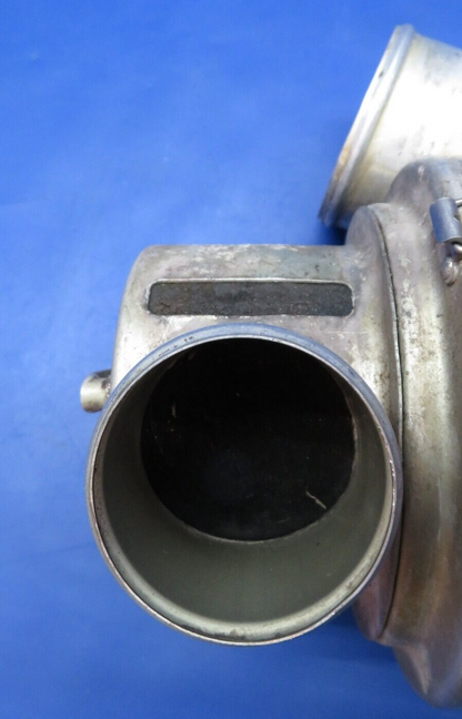 Cessna 401 RH Air Induction Canister Weld Assy w/ Cap P/N 0850320-24 (0523-223)