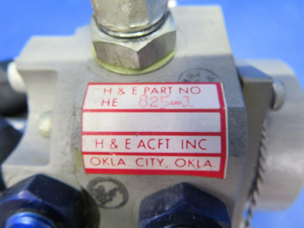 Beech Baron 95-A55 H & E ACFT Fuel Selector Valve RH HE 825-1 (0420-55)