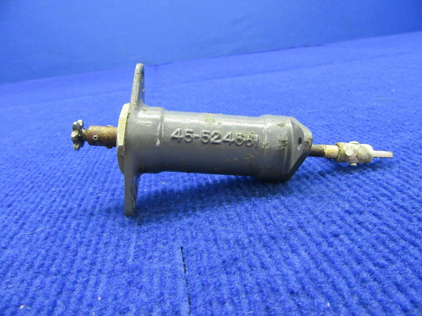 Beech Baron 95-B55 Trim Tab Actuator P/N 95-521000-603 (1221-405)