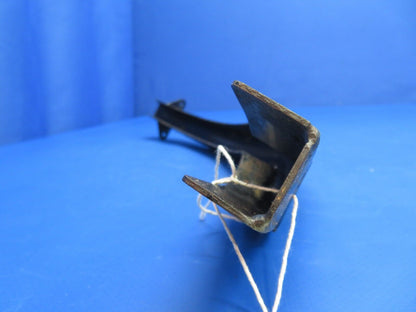 Piper PA-34-200T Seneca II Track Assy Nose Gear P/N 95759-07 (0223-820)