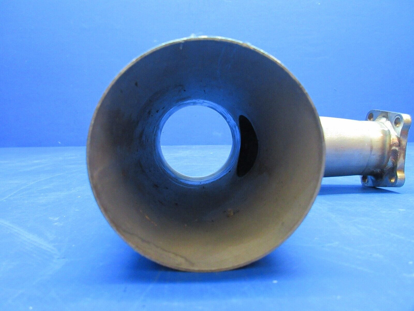 Cessna 421A / 421B Riser RH Center P/N 5155156-18 (1123-845)