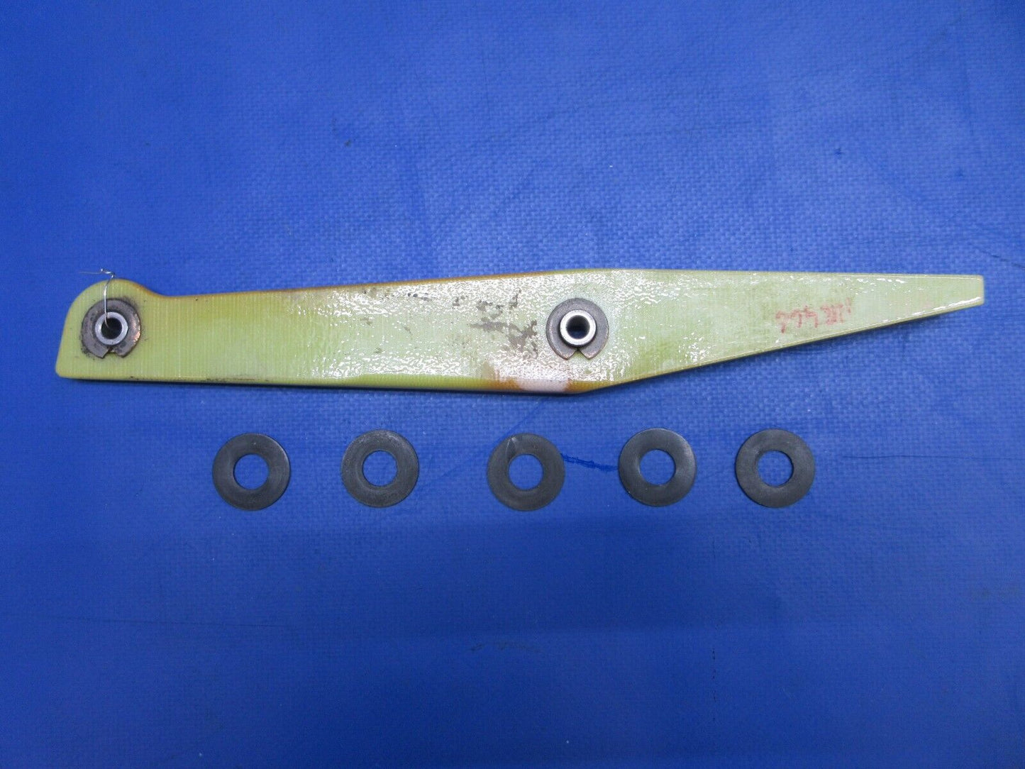 Diamond DA-42 Elevator Control Lever Assy P/N DA4-2735-30-00_1 (0623-144)