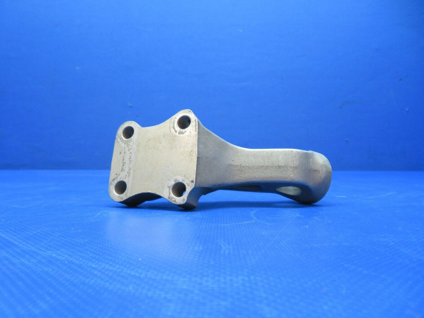Continental Engine Mount Bracket P/N 539518 (1223-381)