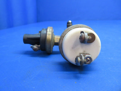 Piper PA-28-201T Dakota Pressure Switch Assy P/N 587-956, 79038-00 (1222-711)
