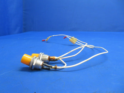 Piper PA-28-180 Indicator Light "Hi Vac" & "Lo Vac" P/N 67422-02 (0323-749)