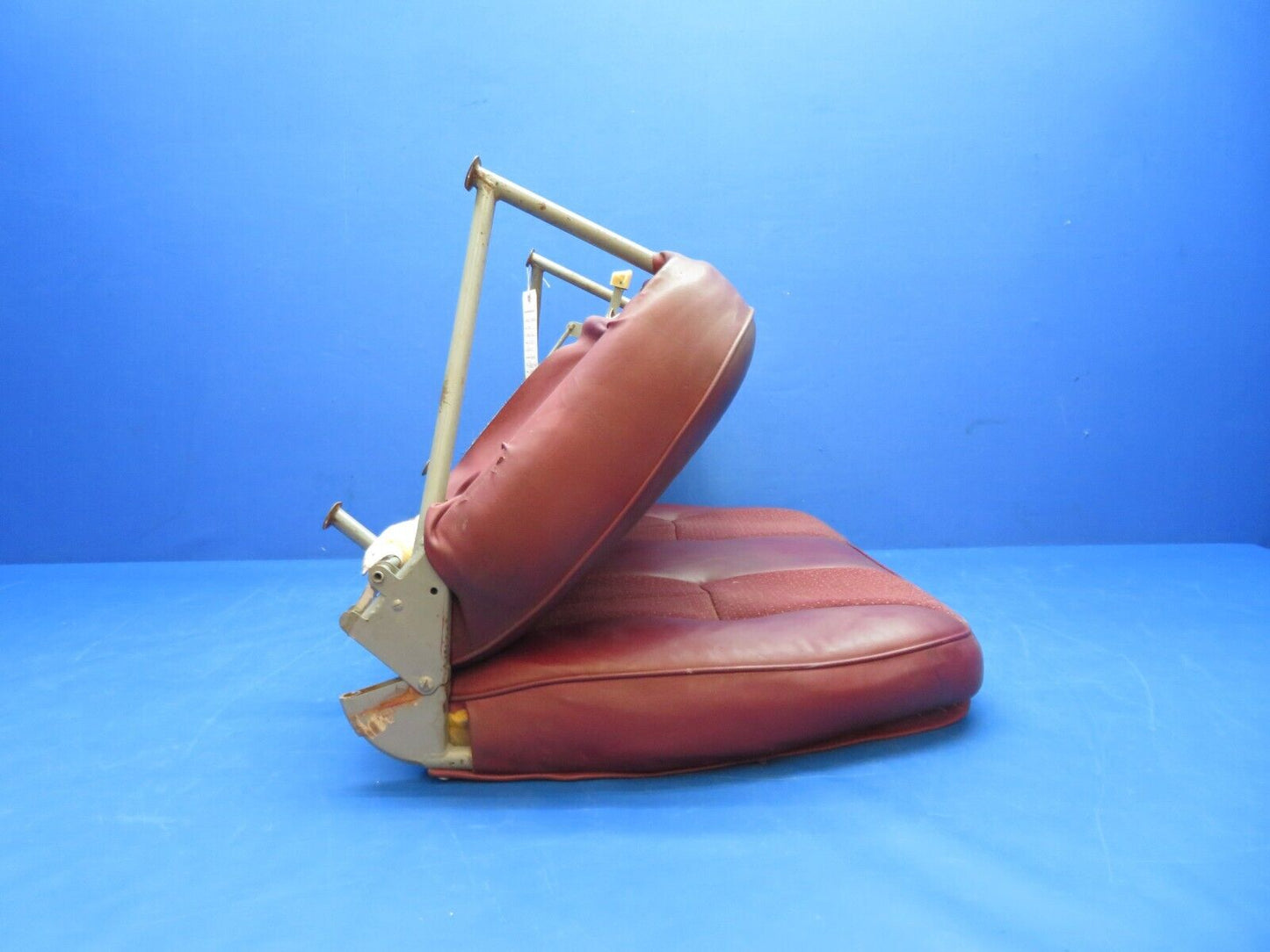 Cessna 172 / 172I Rear Seat Assy Maroon Vinyl Reclining P/N 0514010-1 (0923-608)