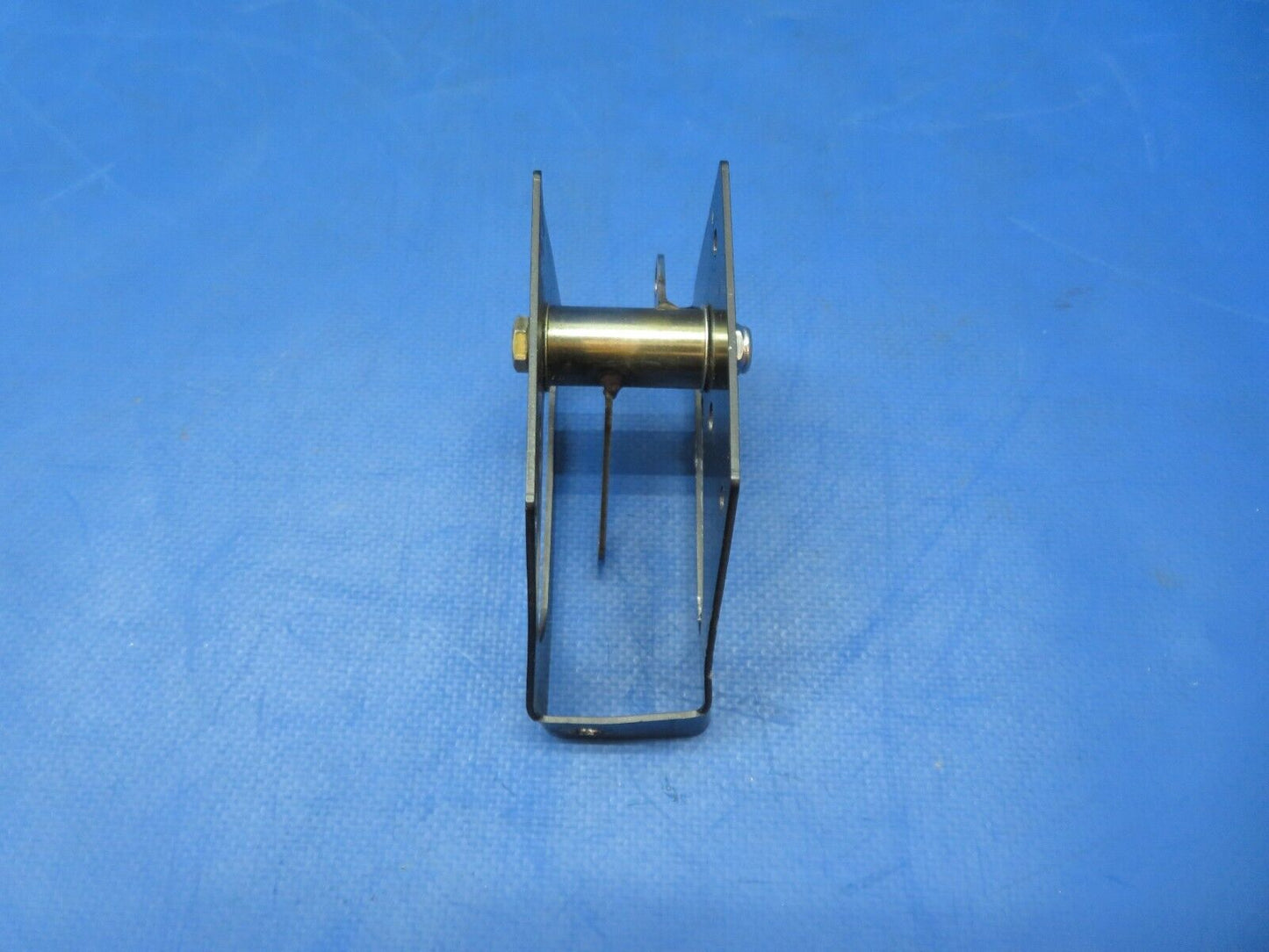 Diamond DA-42 Bowden Cable Junction Box RH P/N D60-2167-32-01 (0623-495)