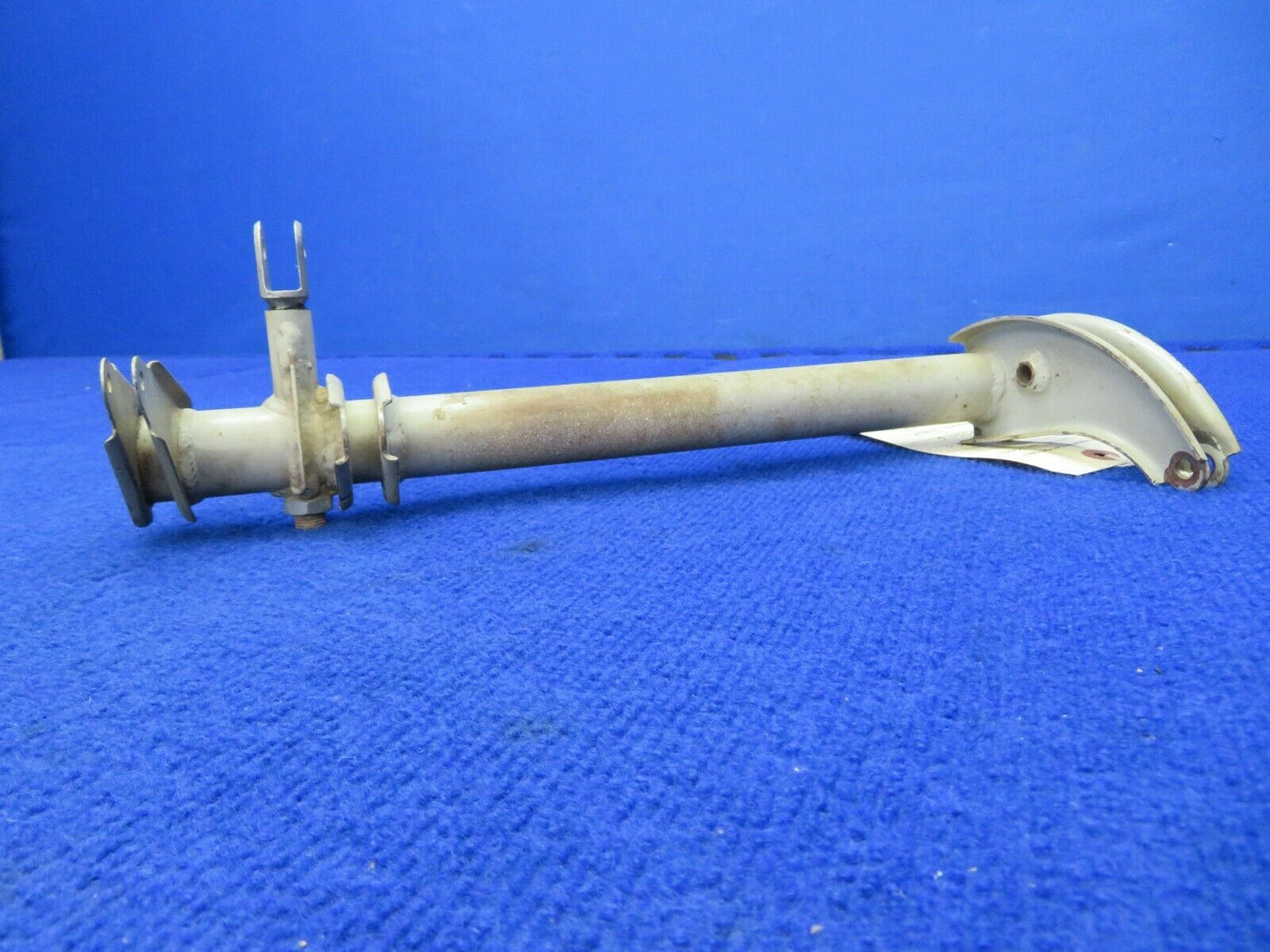 Cessna 310 Torque Tube Assembly RH P/N 0843510-16 (0422-443)