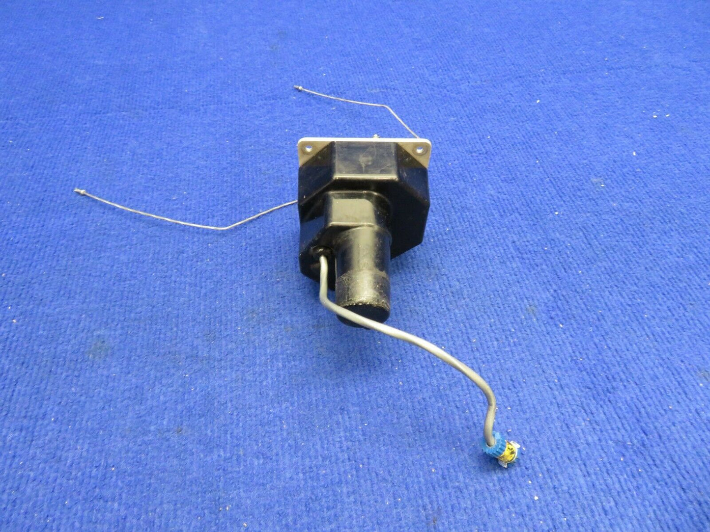 Beech Baron 58 Edo-Aire Mitchell Pitch Servo P/N 1C470-1-303P (0322-506)