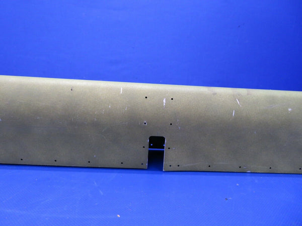 Piper PA-28-151, PA-28-161 Skin Flap RH Leading Edge P/N 65586-05 NOS (0621-732)