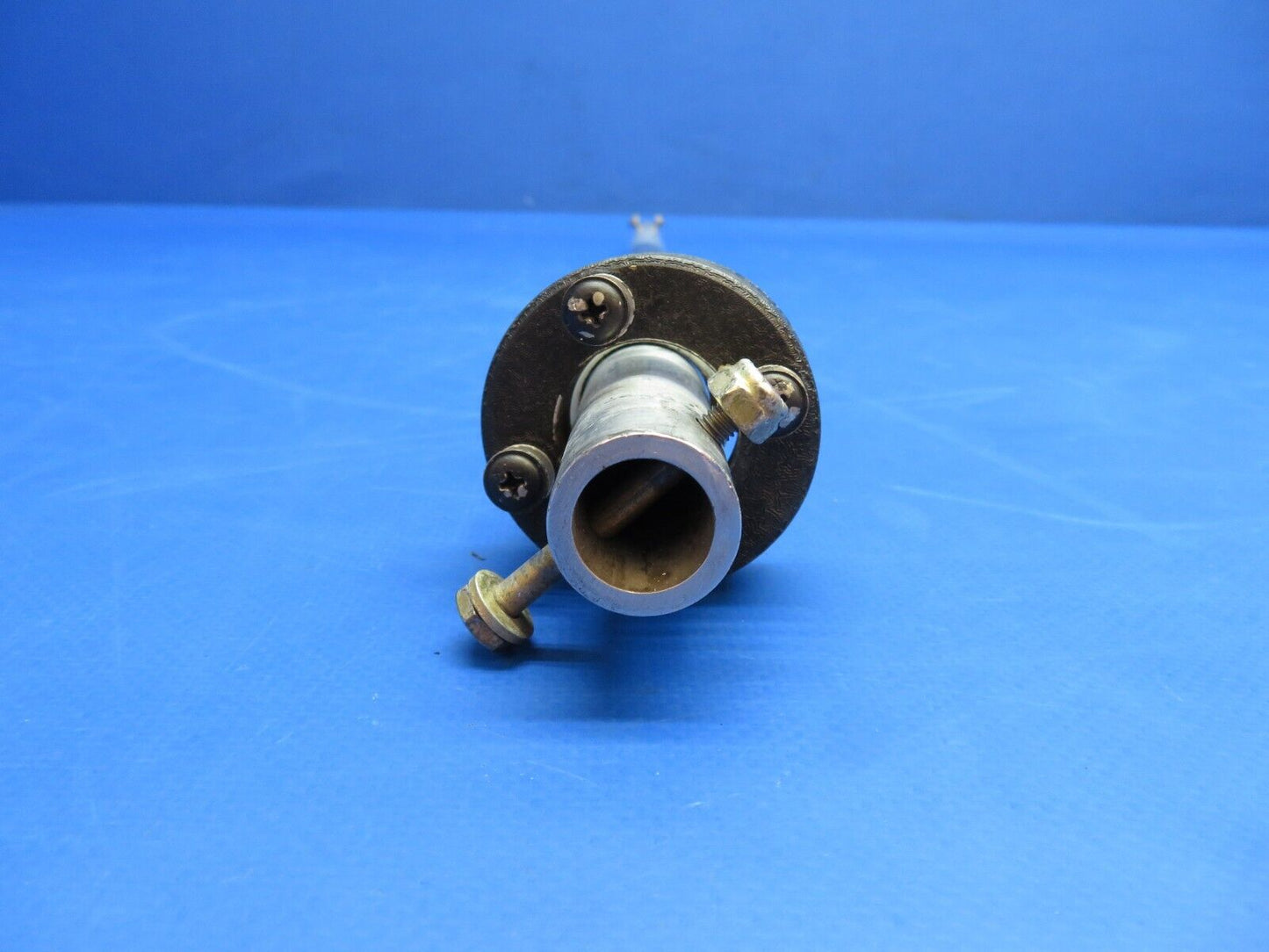 Lake LA-4-200 Control Wheel / Yoke Shaft P/N 2-7114-1 (1222-781)