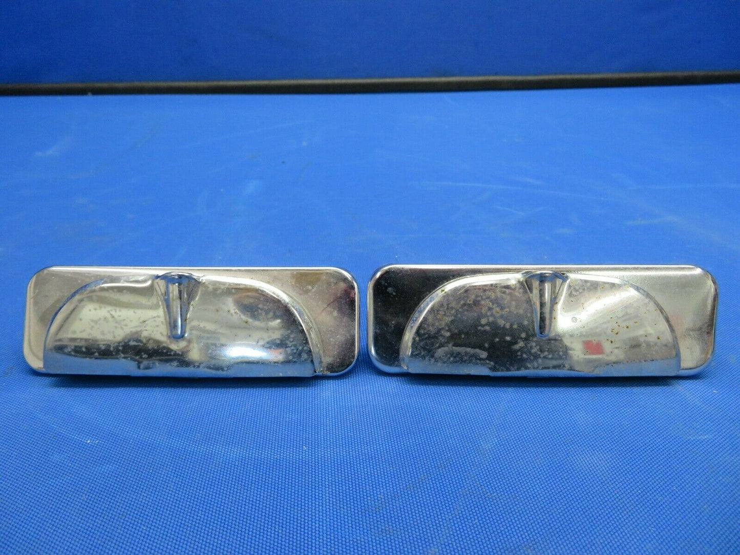 Cessna 210L Ash Trays LOT OF 3 (0820-535)